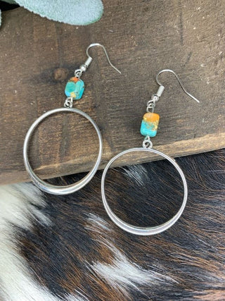 Stunning Silver Hoop & Bead - Sweetwater Boutique 